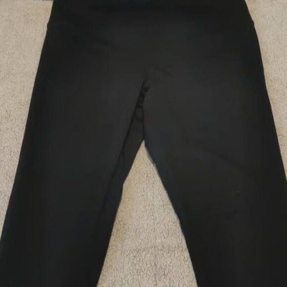 Forever 21 Black Stretch Leggings Size Med GUC #M-021 - Picture 6 of 6